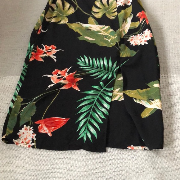 Floral spaghetti strap dress XS - Picture 3 of 4